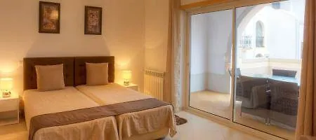 Del Rey Residences Hotel 4*