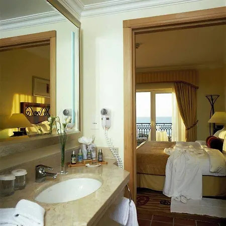 Del Rey Residences Hotel 4*