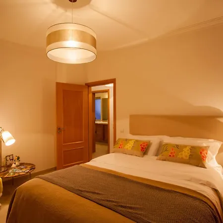 Hotel Del Rey Residences 4*